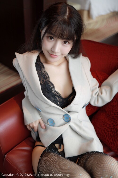 Flower-Zhu-Keer-Barbie-MFStar-Vol.224-Black-Stockings-Sexy-Asian-Girl---12.jpg